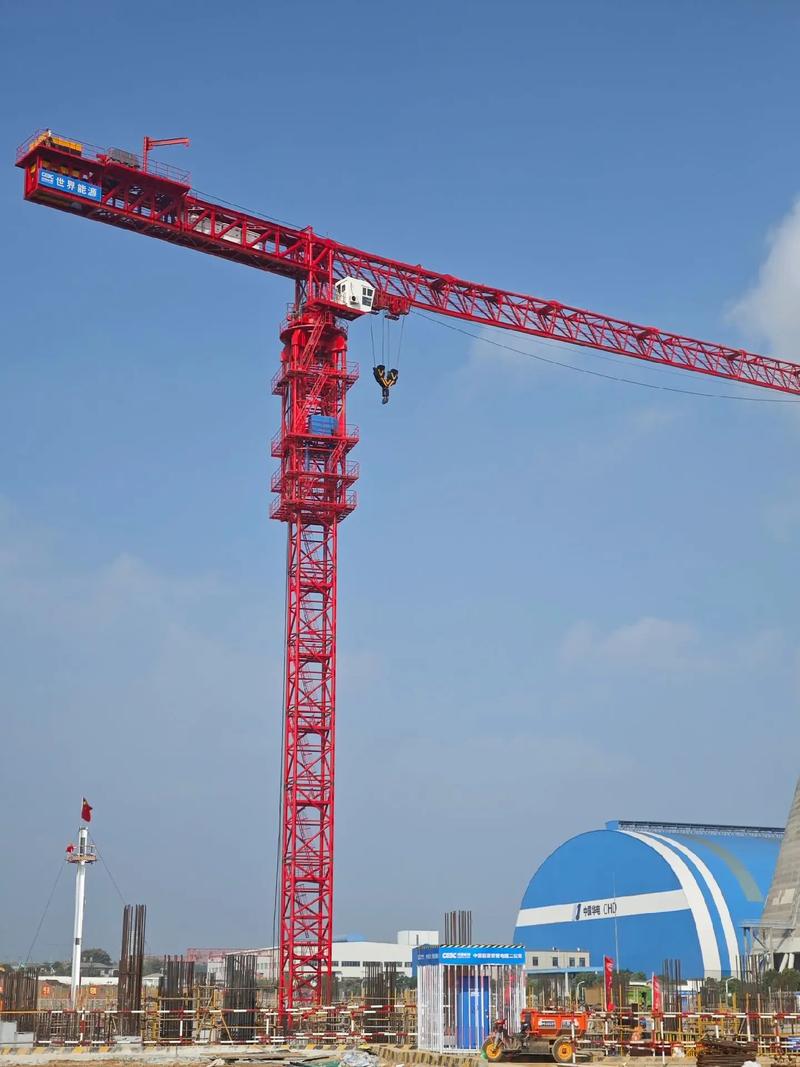 塔式起重機(jī) 工地上的鋼鐵巨擘——塔吊租賃的市場(chǎng)觀察與技術(shù)魅力
